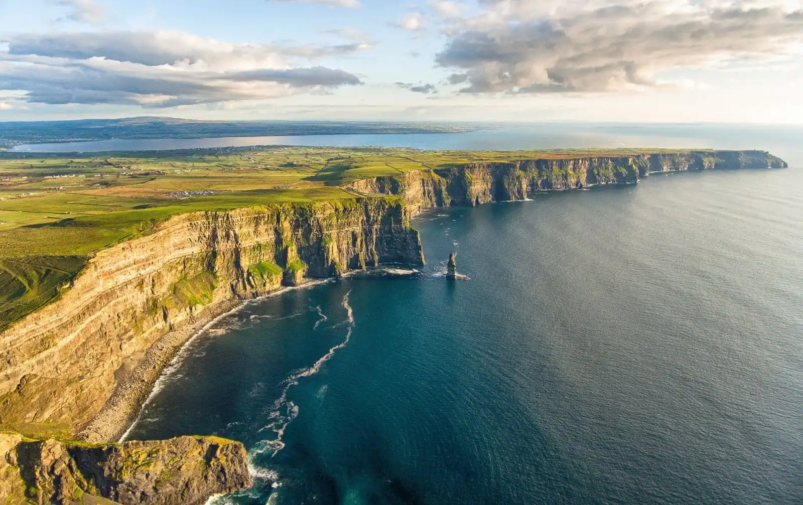 What to Do In Ireland- A Guide on Castles to Cliffs